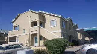 Photo #1: 2226650 Listing