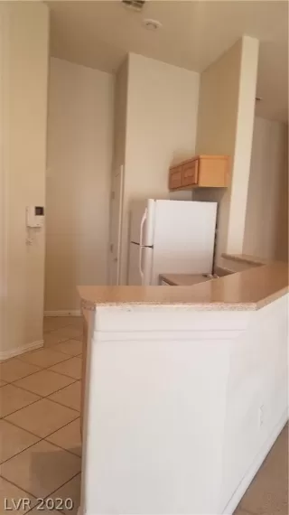 Photo #4: 2226659 Listing