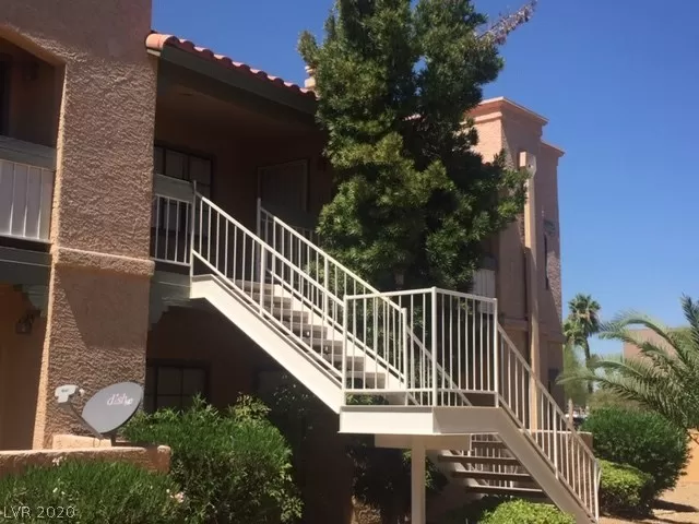 MLS: 2226663 Condo For Sale