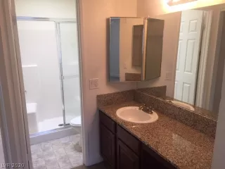 Photo #5: 2226663 Listing 