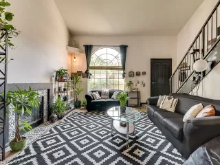 Photo #4: 2226690 Listing