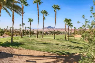 Photo #1: 2226701 Listing