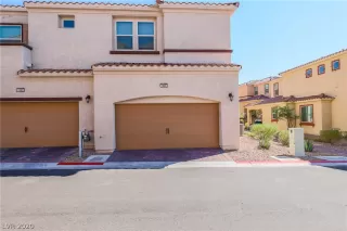 Photo #3: 2226701 Listing