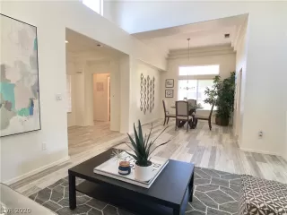 Photo #2: 2226733 Listing 