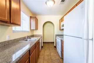 Photo #2: 2226754 Listing