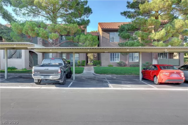 MLS: 2226760 Condo For Sale