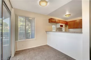 Photo #3: 2226760 Listing 