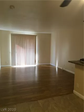 Photo #2: 2226787 Listing 