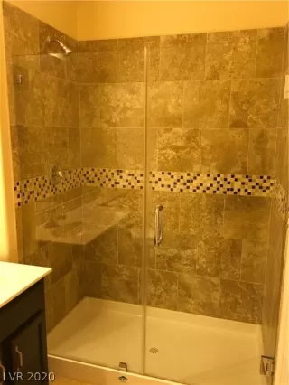 Photo #5: 2226787 Listing 