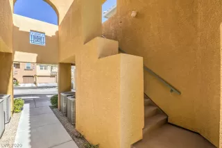 Photo #6: 2226825 Listing 