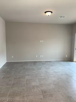 Photo #5: 2226890 Listing 