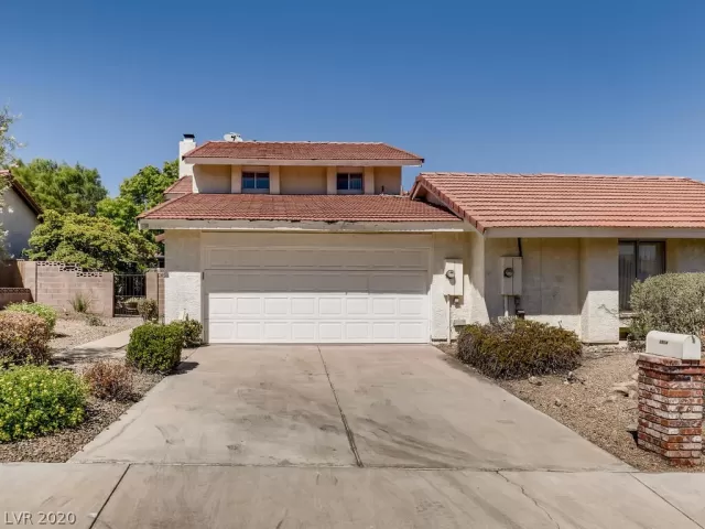 MLS: 2226897 Condo For Sale