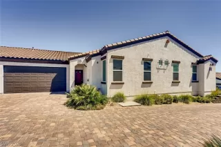 Photo #1: 2226910 Listing 