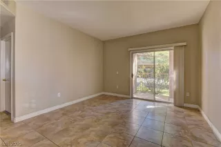 Photo #2: 2226911 Listing 