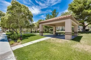 Photo #1: 2226941 Listing 