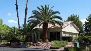 Photo #2: 2226948 Listing 