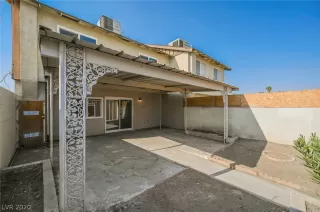 Photo #4: 2227007 Listing