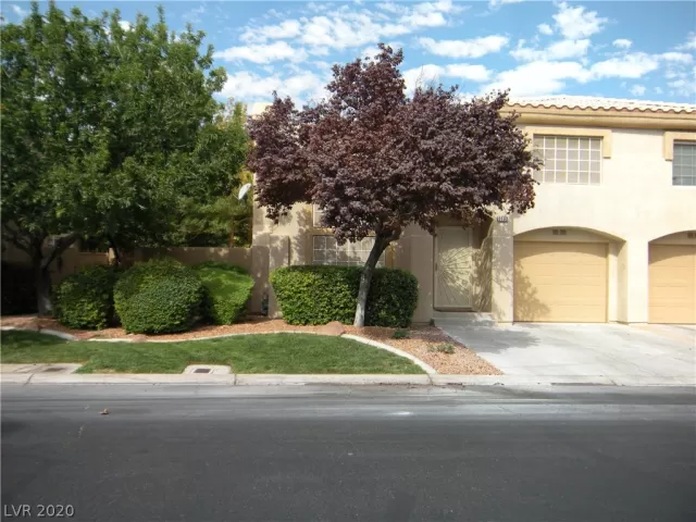 MLS: 2227027 Condo For Sale