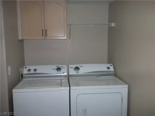 Photo #5: 2227027 Listing 