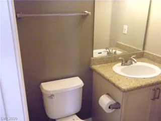 Photo #6: 2227027 Listing 