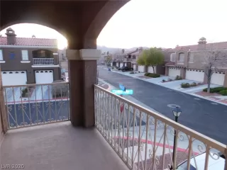 Photo #3: 2227044 Listing 