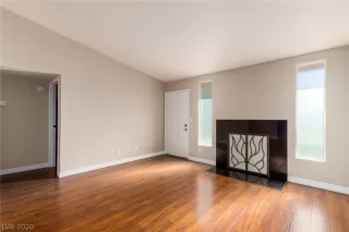 Photo #1: 2227077 Listing 