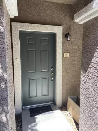 Photo #3: 2227130 Listing 