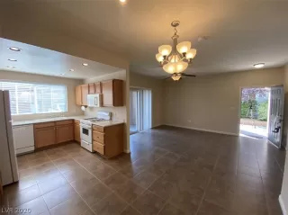 Photo #6: 2227130 Listing 