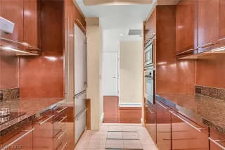 Photo #3: 2227136 Listing 