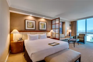 Photo #5: 2227208 Listing 