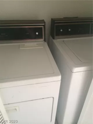 Photo #5: 2227214 Listing 