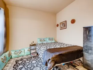 Photo #5: 2227217 Listing