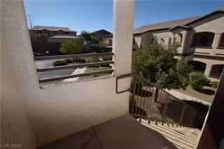 Photo #2: 2227257 Listing