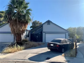 Photo #1: 2227265 Listing 