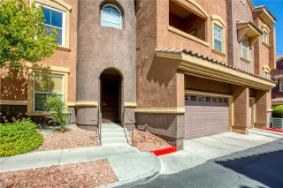 Photo #1: 2227308 Listing