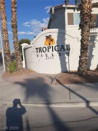 Photo #2: 2228429 Listing 