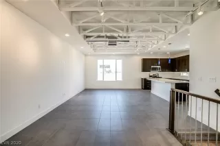 Photo #5: 2228460 Listing 