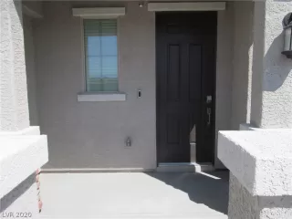 Photo #1: 2228582 Listing 
