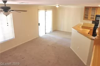 Photo #5: 2228594 Listing 