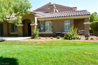 Photo #1: 2228636 Listing