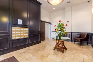 Photo #1: 2228637 Listing