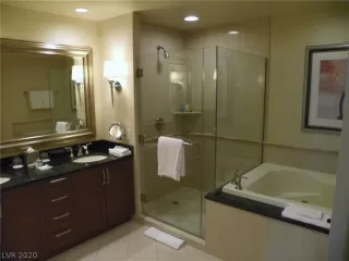 Photo #4: 2228666 Listing 