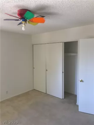 Photo #4: 2228734 Listing