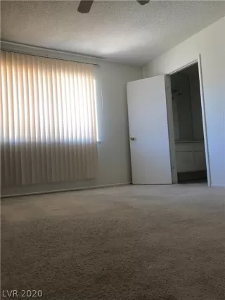 Photo #5: 2228734 Listing