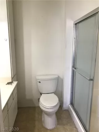 Photo #6: 2228734 Listing