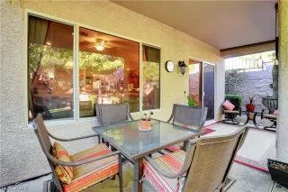 Photo #2: 2228752 Listing