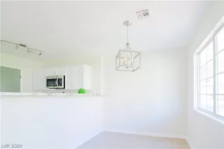 Photo #6: 2228771 Listing 