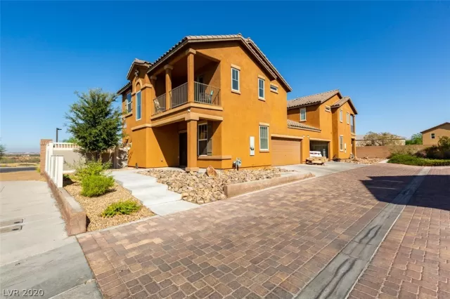 MLS: 2228788 Condo For Sale