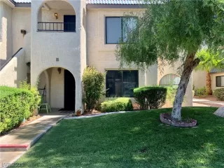 Photo #1: 2228803 Listing 