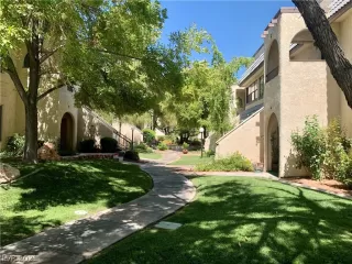 Photo #2: 2228803 Listing 